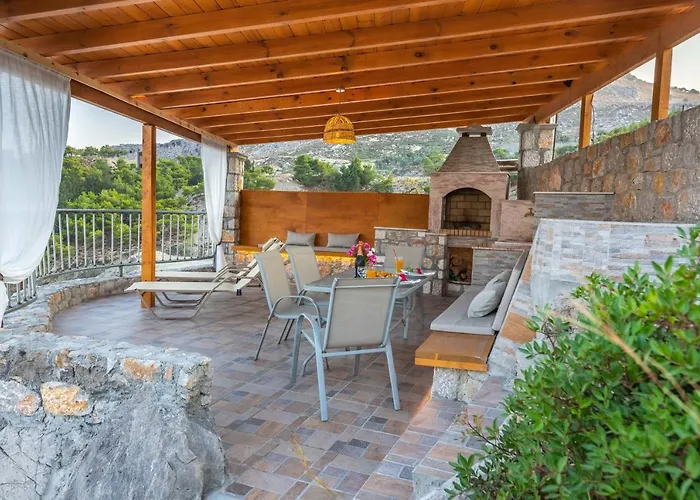 Rose * أرخانجلوس