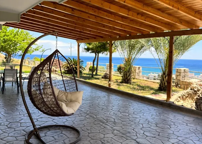 Rose فيلة أرخانجلوس