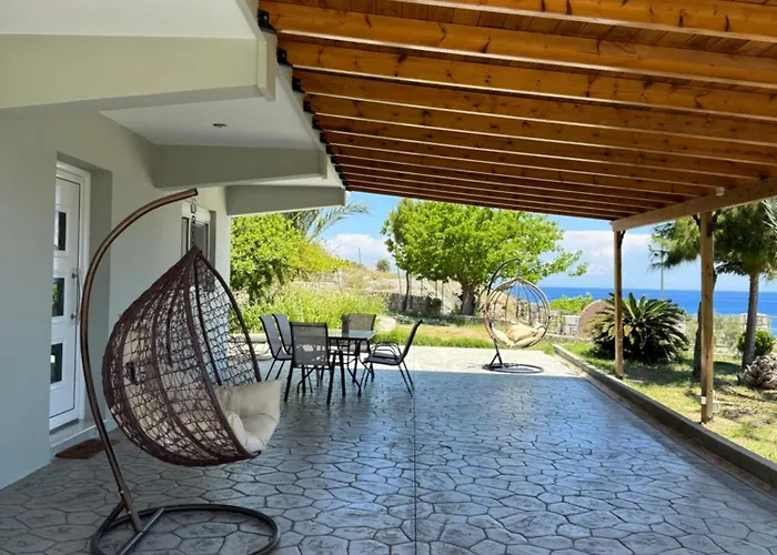 Vilă Rose Archangelos (Rhodes)