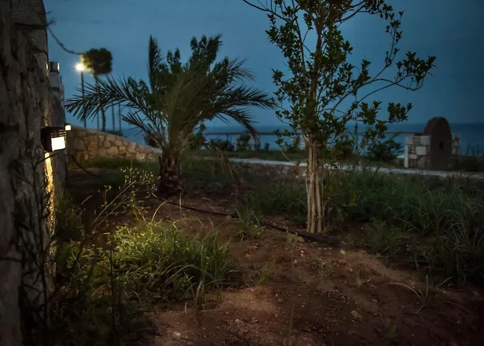 Rose Archangelos (Rhodes)